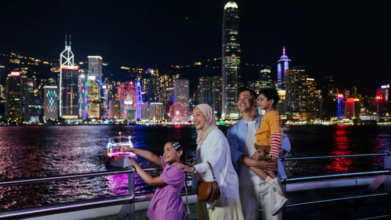 Family Hong Kong Skyline background